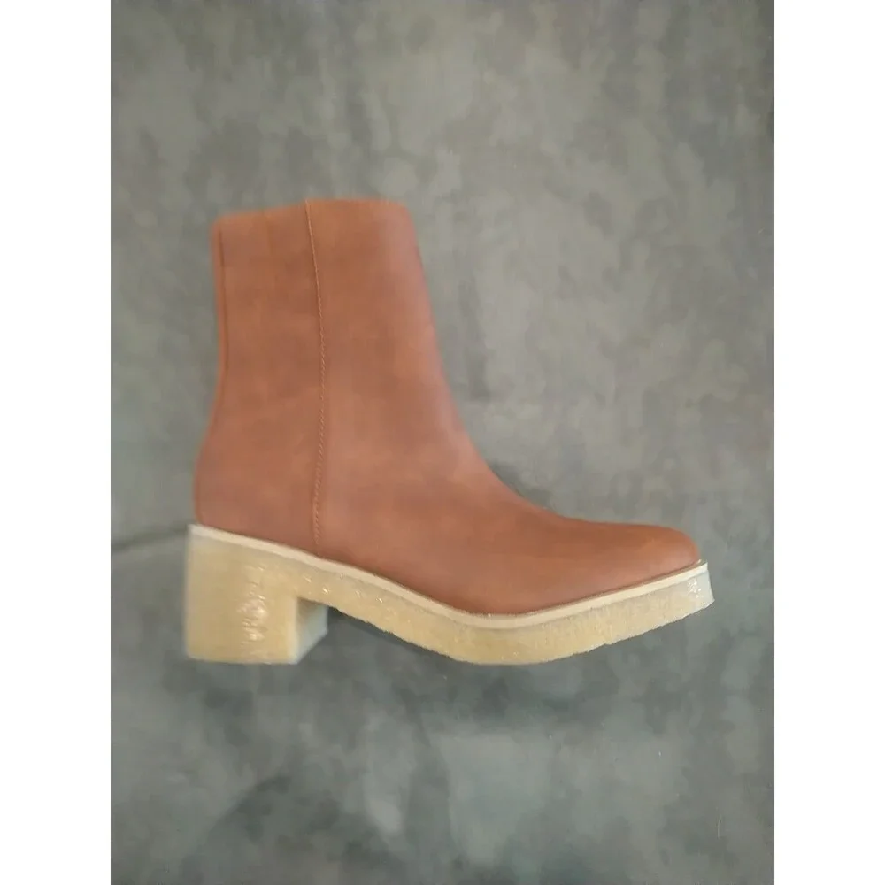 Coconuts Elsa Faux Leather Boots Sz 8 Brown Cottage Core Boho Cozy